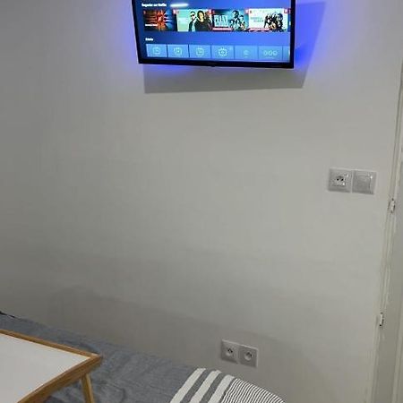 Appartement Moderne Refait A Neuf Proximite Centre Ville Et Plage Coudekerque-Branche Luaran gambar