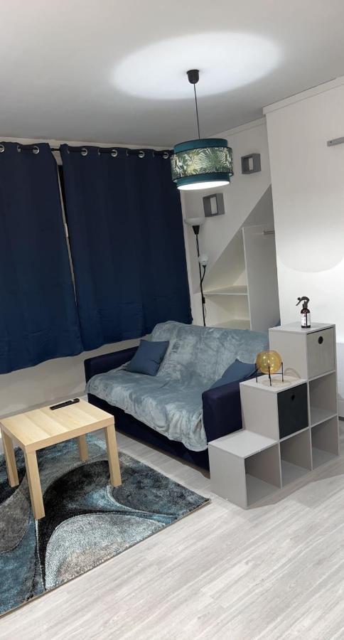 Appartement Moderne Refait A Neuf Proximite Centre Ville Et Plage Coudekerque-Branche Luaran gambar