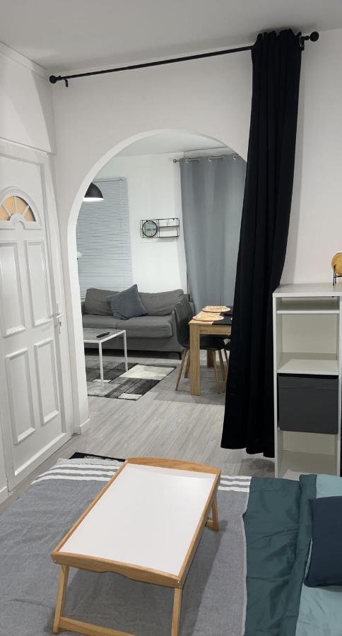 Appartement Moderne Refait A Neuf Proximite Centre Ville Et Plage Coudekerque-Branche Luaran gambar